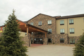 Отель Little Missouri Inn & Suites New Town  Нью Таун